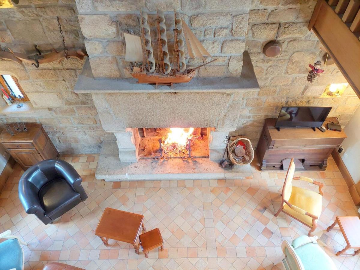 Вілла Breton Granite Stone House With Fantastic Sea Views Сен-Поль-де-Леон Екстер'єр фото