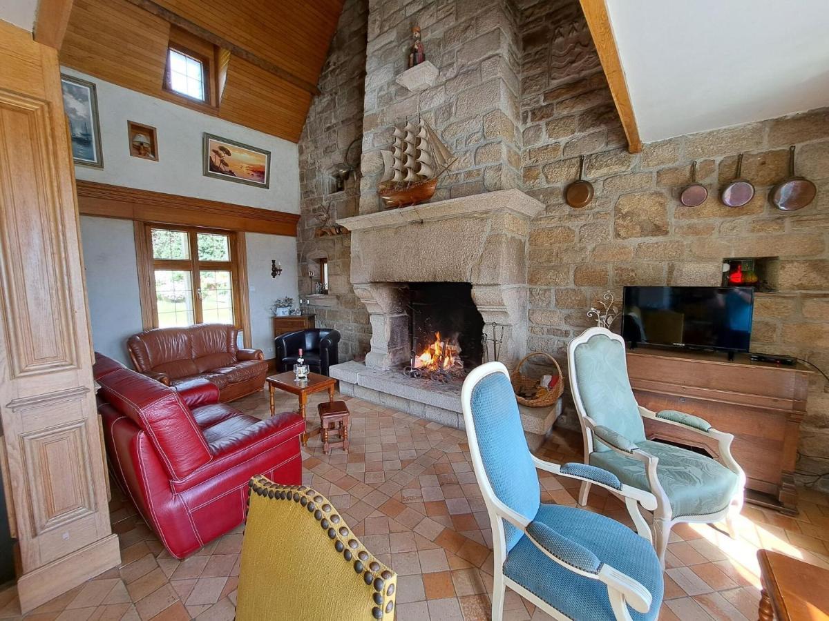 Вілла Breton Granite Stone House With Fantastic Sea Views Сен-Поль-де-Леон Екстер'єр фото